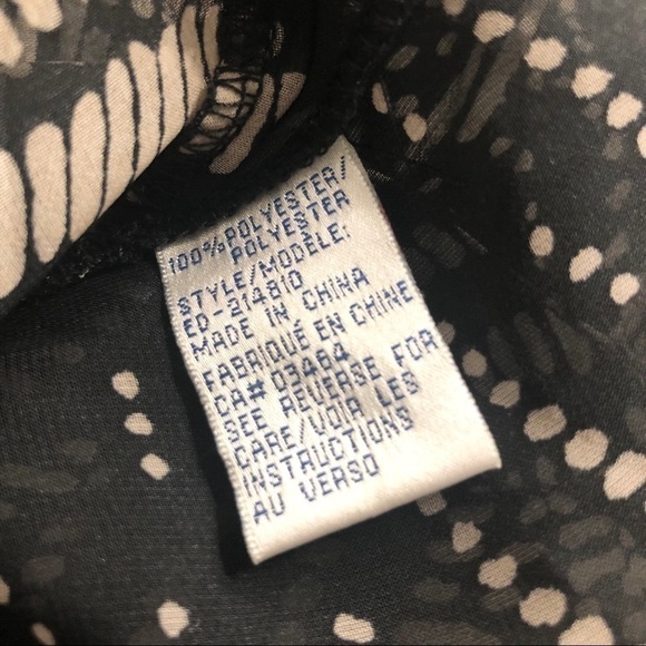 RICKI’S black and tan patterned top - Picture 6 of 6